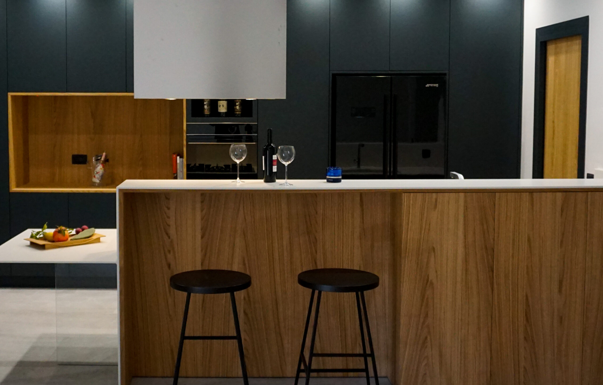 SOHO cucina di design in rovere naturale made in Italy by Disegnopiù | Puglia