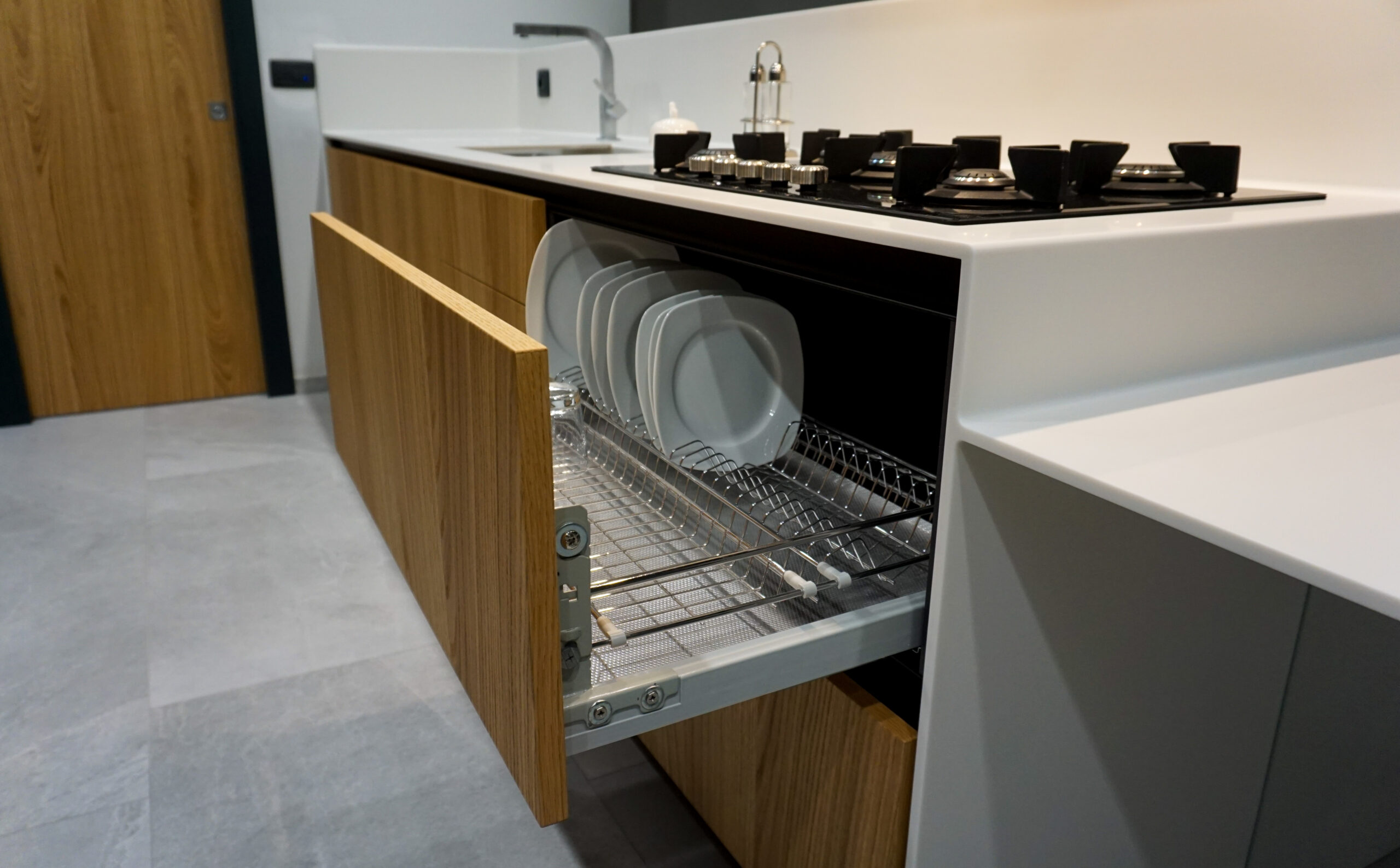 SOHO design kitchen oakwood finishing made in Italy by Disegnopiù | Puglia